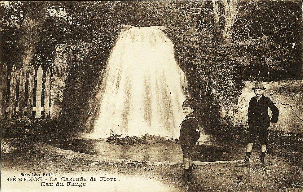G Cascade de Flore 1900